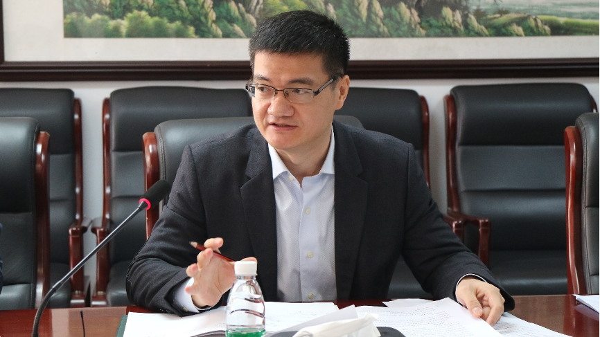 室召开"一院一校"计划年度会议,海南大学副校长叶光亮出席会议并讲话